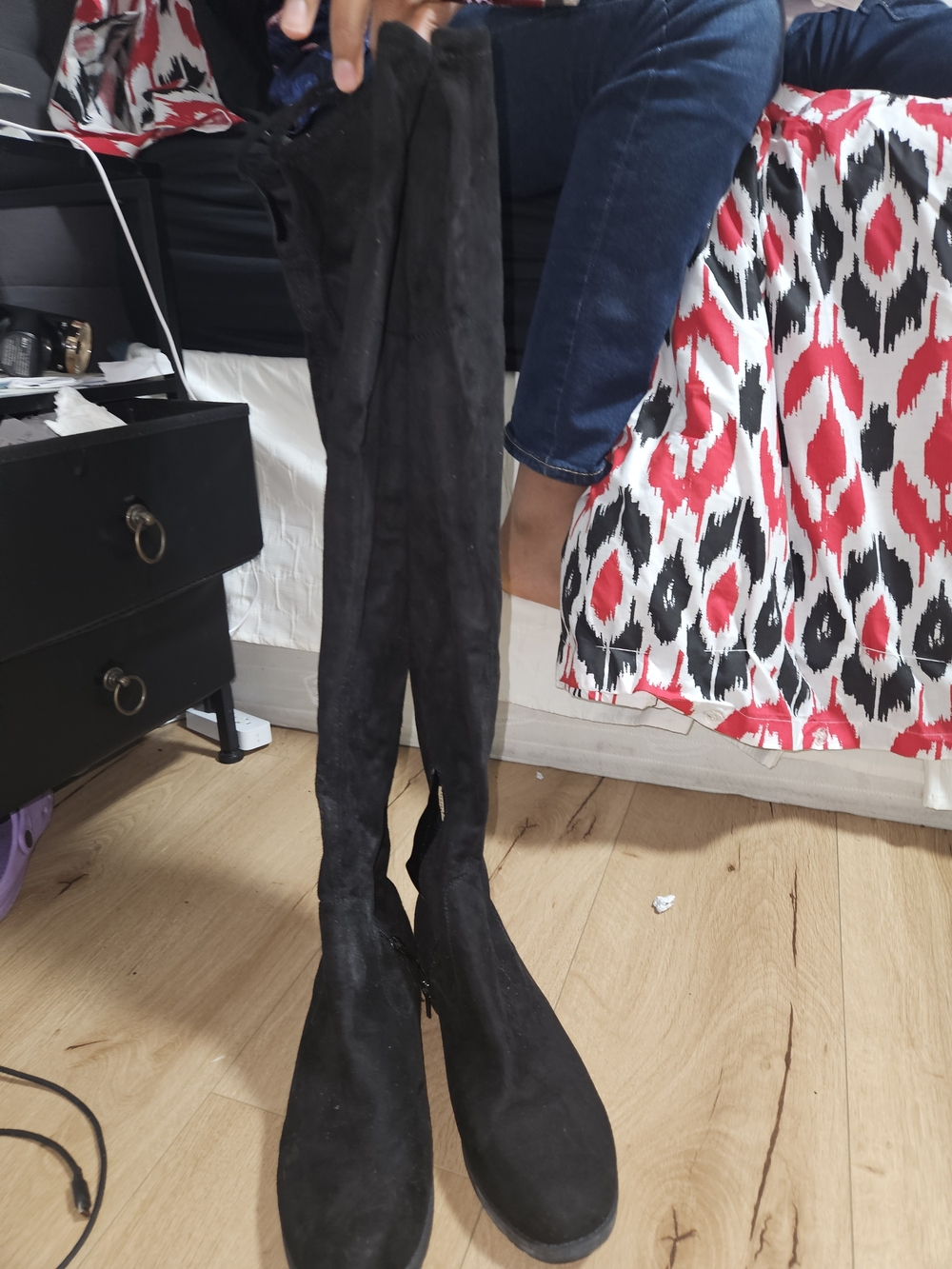Black Over-the-Knee Women's Boots - Classic Suede Look